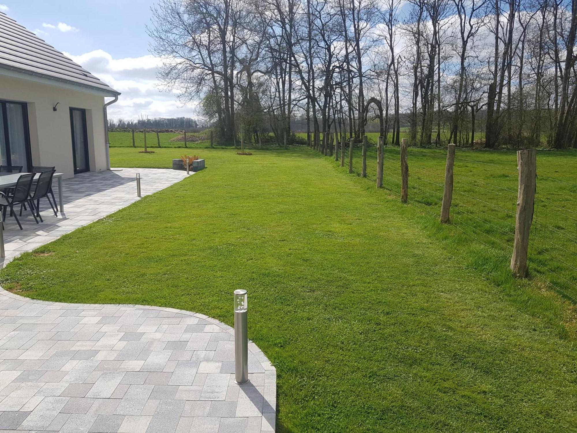 Studio Au Coeur De La Vannerie Fays-Billot Екстериор снимка